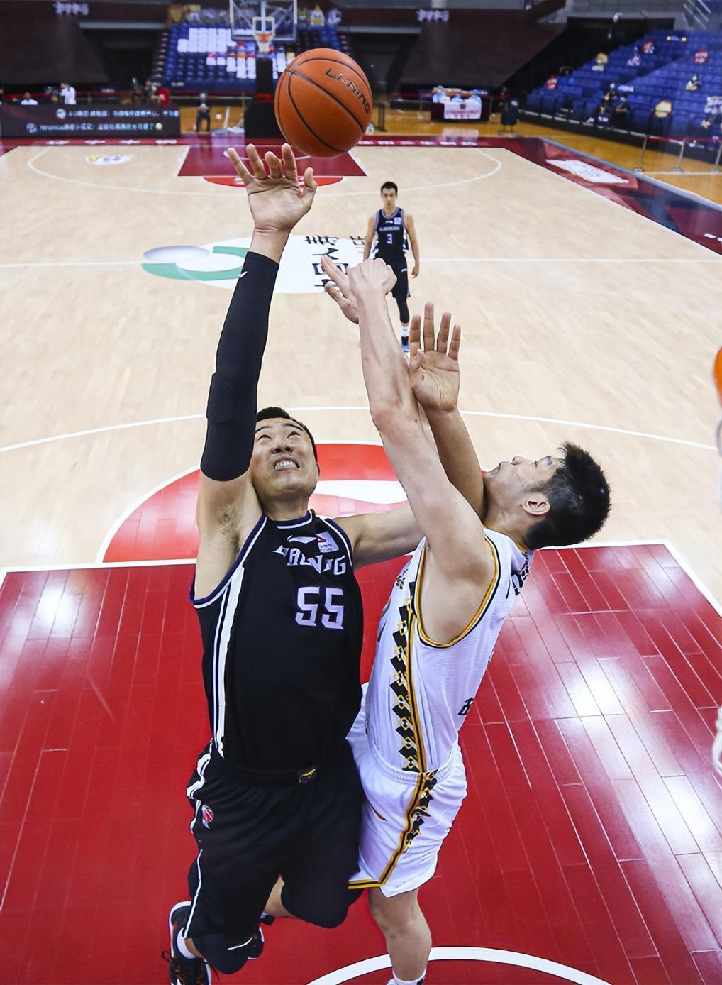 真退役了?韩德君生涯最大遗憾:被宫鲁鸣看轻 从未征战过奥运