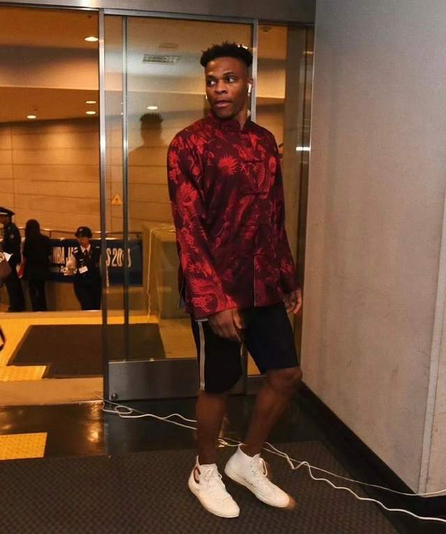 威少加盟CBA新疆?赔率榜冲上第4,上季场均13分,休赛期无人问津